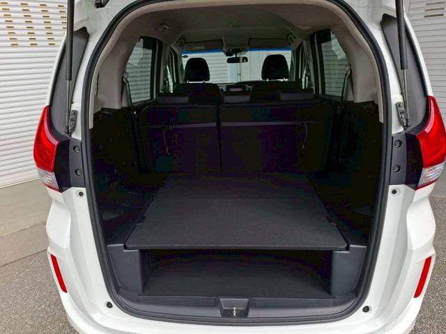 フリード+ハイブリッド ハイブリッドG・ホンダセンシング 両側パワースライドドア LEDアクティブコーナリングランプ シートヒーター(39枚目)