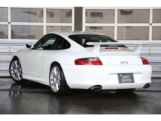 911 911GT3 クラブスポーツPKG PCCB ETC アルミホイール 記録簿 盗難防止システム エアコン パワーウィンドウ ABS ESC(5枚目)