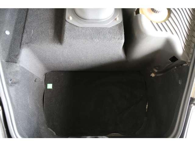 911 911GT3 クラブスポーツPKG PCCB ETC アルミホイール 記録簿 盗難防止システム エアコン パワーウィンドウ ABS ESC(8枚目)