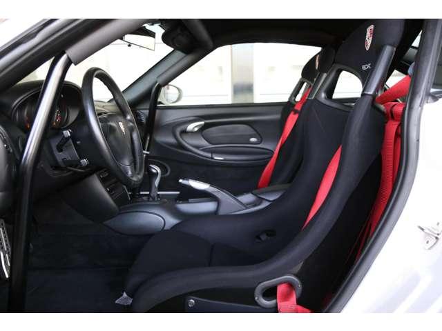 911 911GT3 クラブスポーツPKG PCCB ETC アルミホイール 記録簿 盗難防止システム エアコン パワーウィンドウ ABS ESC(11枚目)