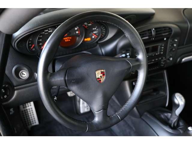 911 911GT3 クラブスポーツPKG PCCB ETC アルミホイール 記録簿 盗難防止システム エアコン パワーウィンドウ ABS ESC(13枚目)