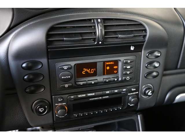 911 911GT3 クラブスポーツPKG PCCB ETC アルミホイール 記録簿 盗難防止システム エアコン パワーウィンドウ ABS ESC(17枚目)