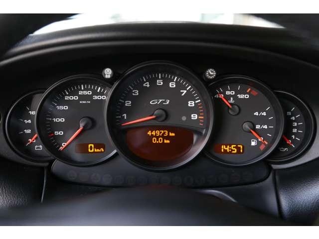 911 911GT3 クラブスポーツPKG PCCB ETC アルミホイール 記録簿 盗難防止システム エアコン パワーウィンドウ ABS ESC(18枚目)