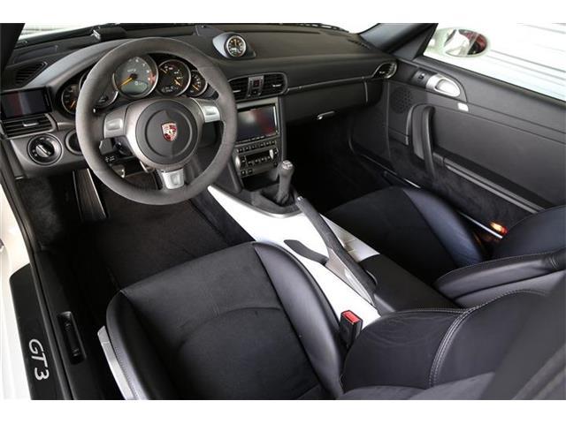 911 911GT3 スポーツクロノPKG ETC アルミホイール キーレスエントリー 禁煙車 記録簿 HID バックカメラ 盗難防止システム エアコン(14枚目)