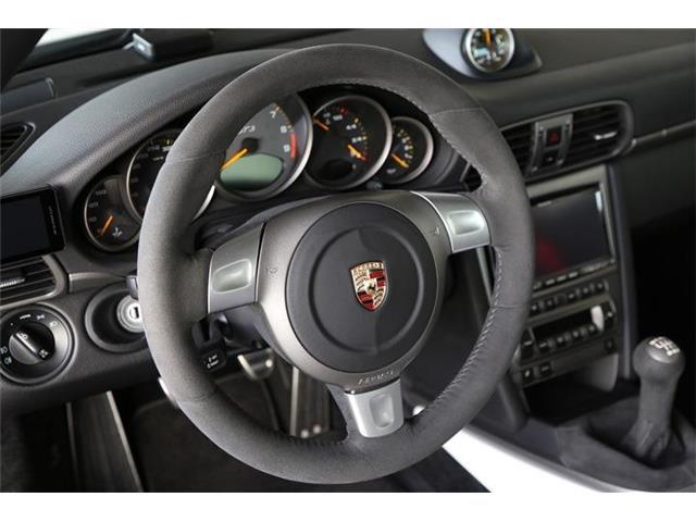 911 911GT3 スポーツクロノPKG ETC アルミホイール キーレスエントリー 禁煙車 記録簿 HID バックカメラ 盗難防止システム エアコン(15枚目)