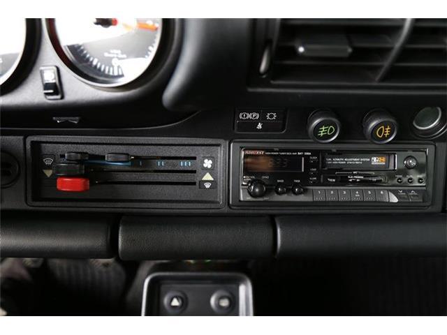 911 911カレラ ワンオーナー 89y 5Speed 大阪33ナンバー 禁煙車 エアコン(16枚目)
