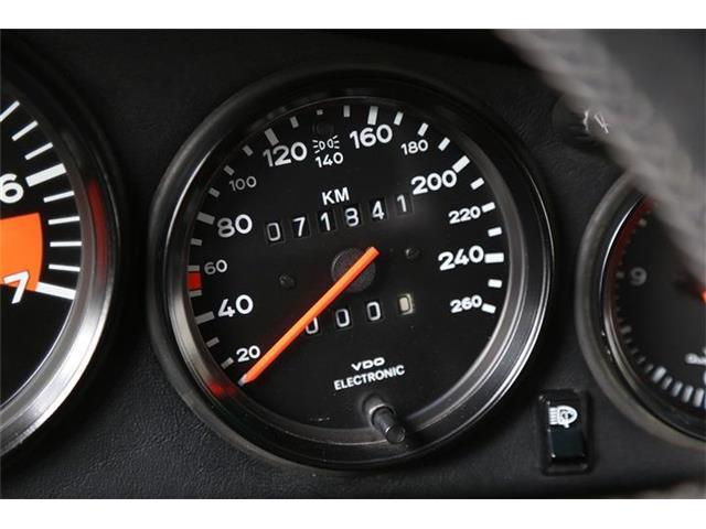 911 911カレラ ワンオーナー 89y 5Speed 大阪33ナンバー 禁煙車 エアコン(19枚目)