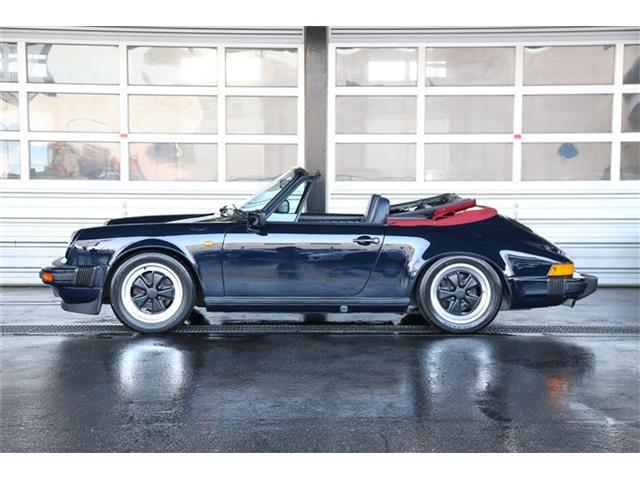 911 911カブリオレ SCライトウェイトボディ 84y 新車並行(10枚目)