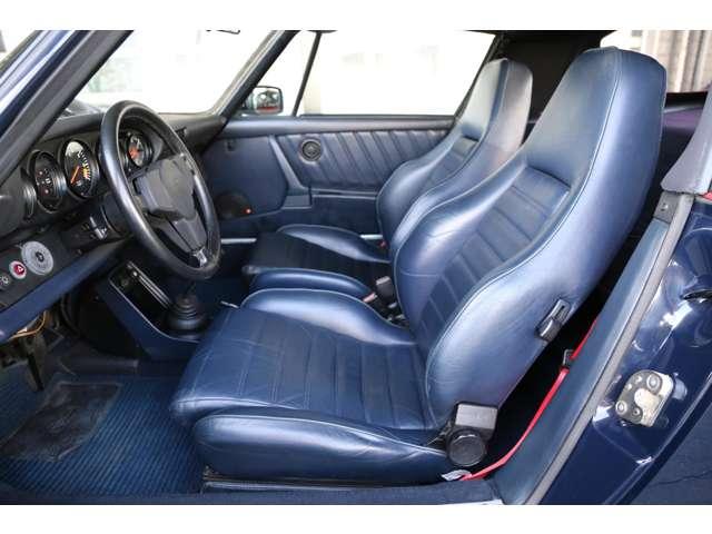 911 911カブリオレ SCライトウェイトボディ 84y 新車並行(12枚目)