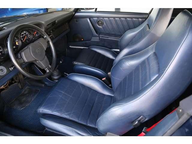 911 911カブリオレ SCライトウェイトボディ 84y 新車並行(15枚目)