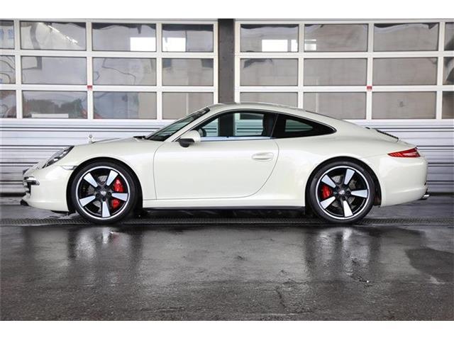 911 911 50thアニバーサリーエディション D車 ワンオーナー スポエグ レザーインテリア ETC アルミホイールアイドリングストップ 革シート パワーシート シートヒーター バックカメラ(10枚目)