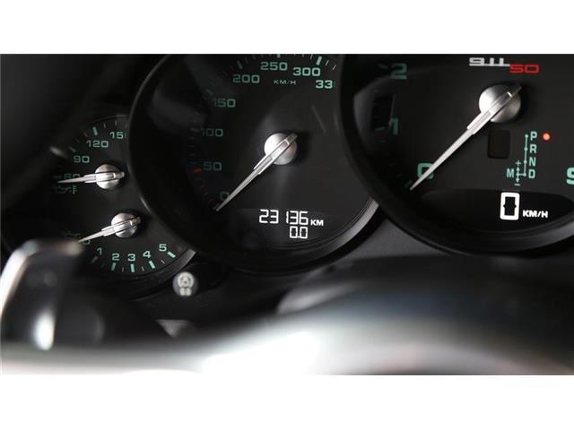 911 911 50thアニバーサリーエディション D車 ワンオーナー スポエグ レザーインテリア ETC アルミホイールアイドリングストップ 革シート パワーシート シートヒーター バックカメラ(21枚目)