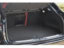 トランクもしっかりスペースが確保されています。
