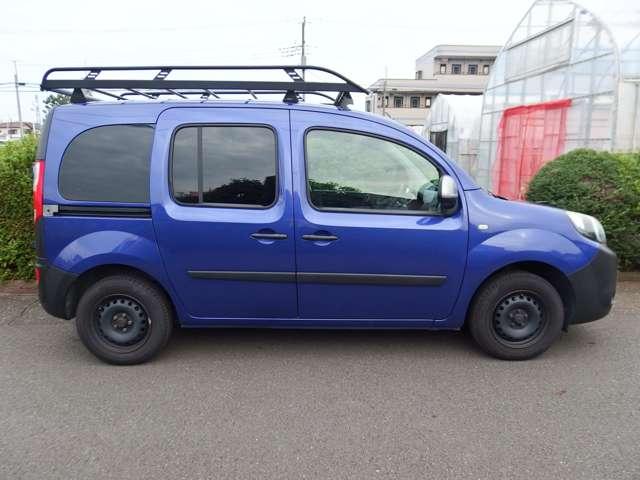 カングー アクティフ　ナビ　ＥＴＣ　純正ローラー付キャリア　両側スライドドア　盗難防止システム　ＨＤＤナビ　ＣＤ　ＥＳＣ　ＡＢＳ　エアコン　サイドエアバッグ（3枚目）