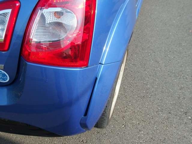 トゥインゴ ゴルディーニ　ルノー・スポール　ディーラー車　左ハンドル　５ＭＴ　アルミホイール　オートクルーズコントロール　頸部衝撃緩和ヘッドレスト　ＣＤ　ＡＢＳ　ＥＳＣ　エアコン（9枚目）