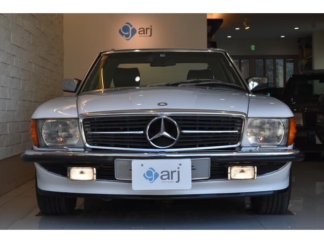 ＳＬ ５００ＳＬヨーロッパ　５００ＳＬ／新車並行車／２オーナー／４人乗り／４速オートマチックトランスミッション／アークティックホワイト／革シート／シートヒーター／ドライブレコーダー（21枚目）