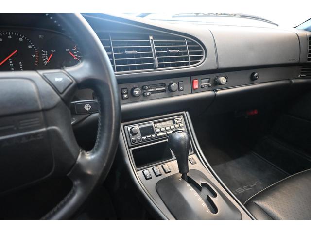 968 968 ティプトロニック 品川34ナンバー!93年モデル!禁煙車・屋内保管・フルオリジナル・左ハンドル(16枚目)
