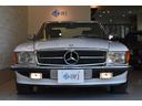 ５００ＳＬヨーロッパ　５００ＳＬ／新車並行車／２オーナー／４人乗り／４速オートマチックトランスミッション／アークティックホワイト／革シート／シートヒーター／ドライブレコーダー(21枚目)