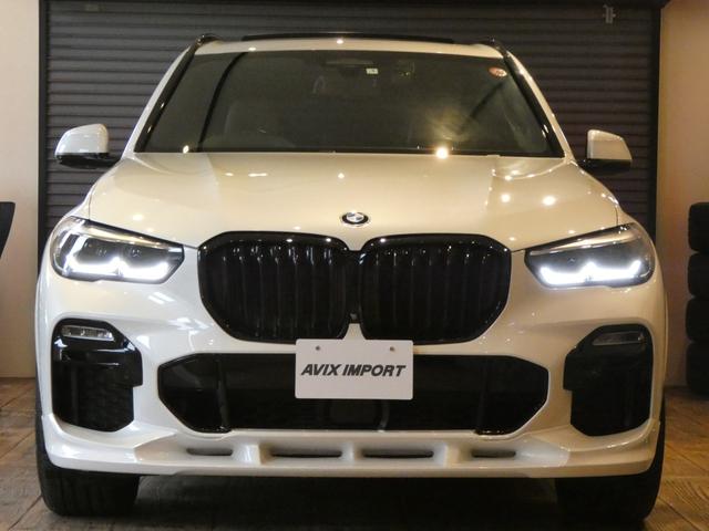 Ｘ５ ｘＤｒｉｖｅ　３５ｄ　Ｍスポーツ　ＢＭＷ　ＩｎｄｉｖｉｄｕａｌＰＫＧ　コンフォートＰＫＧ　スカイラウンジＰＳＲ　メリノ茶革　ナビ　ＴＶ　全周＆３Ｄカメラ　ＡＣＣ　ｈ／ｋ　パワーシート　シートヒーター　パワートランク　ＬＥＤライト（34枚目）