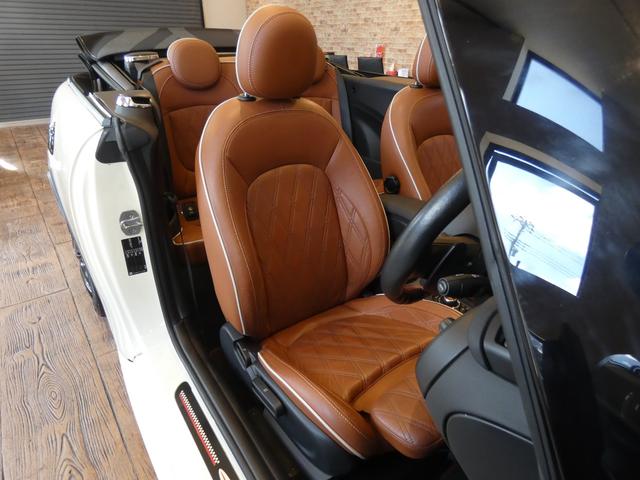 ＭＩＮＩ ジョンクーパーワークス　コンバーチブル　弊社買取車　後期　８速ＡＴ　Ｙｏｕｒｓブラックソフトトップ　茶革　ナビ　Ｂカメラ　ＰＴＳ　ＡＣＣ　ＨＵＤ　シートヒーター　ＬＥＤライト　ＲＥＭＵＳマフラー　ジョンクーパーワークス専用１７ＡＷ（45枚目）
