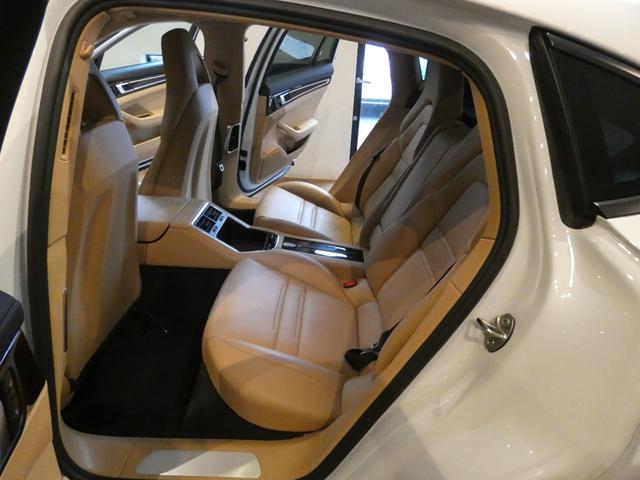 パナメーラ 4 4 ベージュ革 PCMナビ Bカメラ PAS クルコン パワーシート シートヒーター エントリードライブ パワーテールゲート マトリクスLEDヘッドライト 21AW(51枚目)