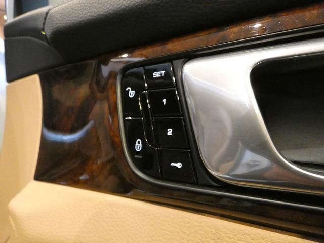 パナメーラ 4 4 ベージュ革 PCMナビ Bカメラ PAS クルコン パワーシート シートヒーター エントリードライブ パワーテールゲート マトリクスLEDヘッドライト 21AW(53枚目)