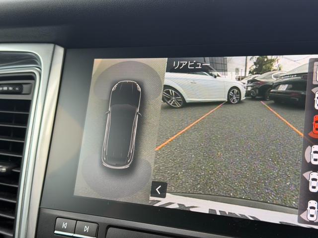 マカン マカンGTS スポーツクロノPKG スポーツエグゾースト エアサス パノラマSR GTSインテリア LEDヘッドライト 黒半革 PCMナビ Bカメラ パワーシート シートヒーター LKA 3ゾーンAC 20AW(18枚目)