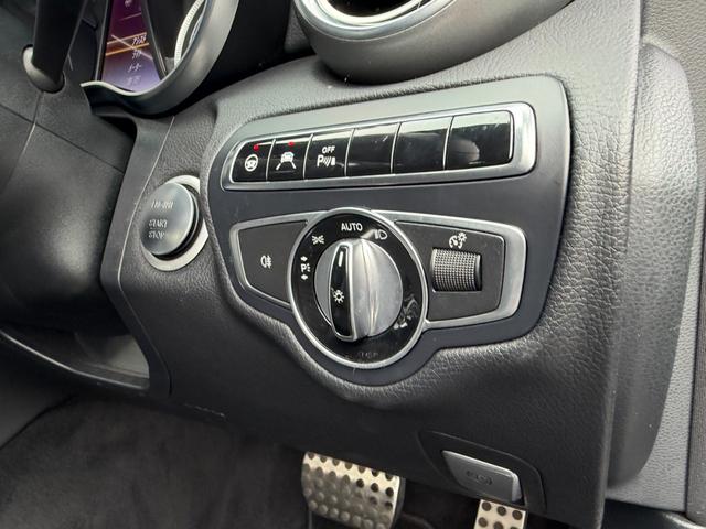 Ｃクラス Ｃ４３　４マチッククーペ　当店下取車　９ＡＴ　ＲＳＰ　ディストロ　黒革　ナビ　ＴＶ　Ｂカメラ　ＰＴＳ　Ｂｕｒｍｅｓｔｅｒ　キーレスゴー　クルコン　ＬＥＤライト　パナメリカーナグリル　ＡＭＧ１９ＡＷ（35枚目）