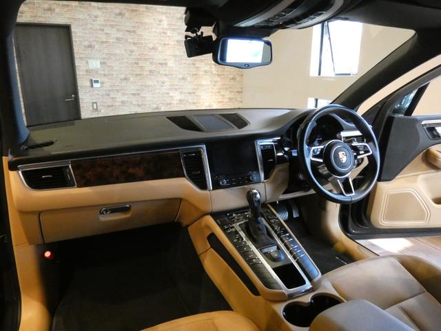 マカン マカンS ベージュ半革 PCMナビ AppleCarPlay対応 Bカメラ PAS クルコン パワーシート シートヒーター キセノンH パワーテールゲート ターボ19AW(8枚目)