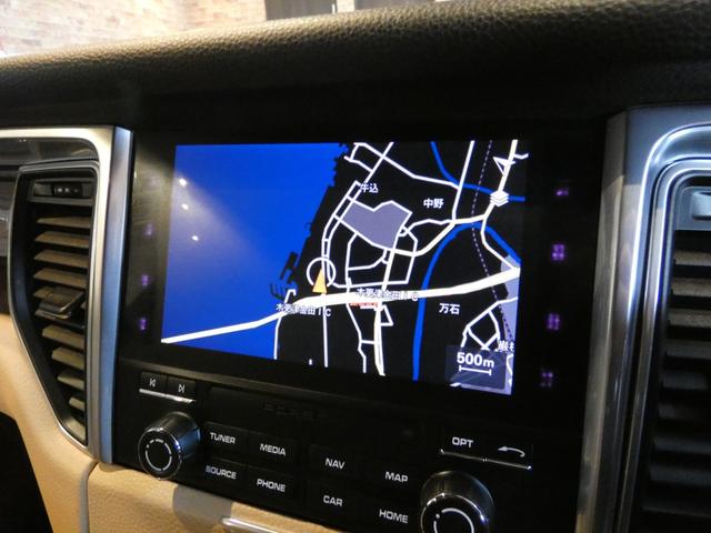 マカン マカンS ベージュ半革 PCMナビ AppleCarPlay対応 Bカメラ PAS クルコン パワーシート シートヒーター キセノンH パワーテールゲート ターボ19AW(10枚目)