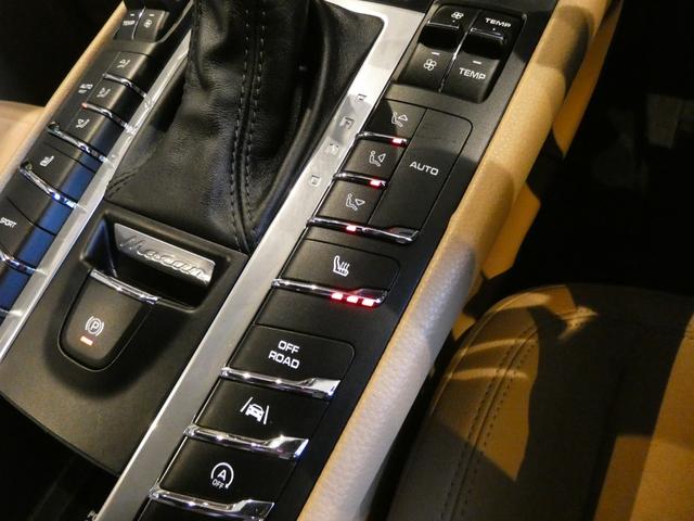 マカン マカンS ベージュ半革 PCMナビ AppleCarPlay対応 Bカメラ PAS クルコン パワーシート シートヒーター キセノンH パワーテールゲート ターボ19AW(13枚目)