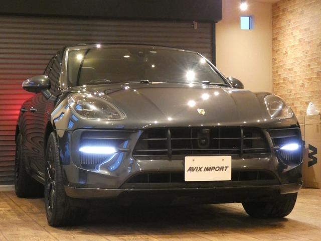 マカン マカンＧＴＳ　後期　スポーツクロノＰＫＧ　スポエグ　パノラマＳＲ　黒半革　ＰＣＭナビ　Ｂカメラ　ＡＣＣ　ＢＯＳＥ　Ｅ／Ｄ　パワーシート　ヒーター　パワートランク　ＰＤＬＳ付ＬＥＤライト　ＲＳスパイダー２０ＡＷ（33枚目）