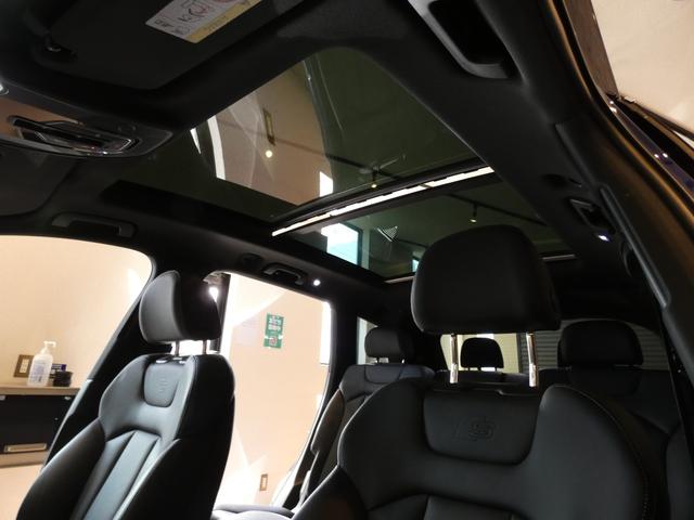 Ｑ７ ５５ＴＦＳＩクワトロ　Ｓライン　後期　１オナ　禁煙　７人乗　プレミアムＰＫＧ　オールホイールステア　ＰＳＲ　ＨＤマトリクスＬＥＤ　黒革　ナビ　ＴＶ　全周カメラ　ＡＣＣ　　前後ソナー　Ｂ＆Ｏ　Ｄインナーミラー　パワートランク　２１ＡＷ（8枚目）