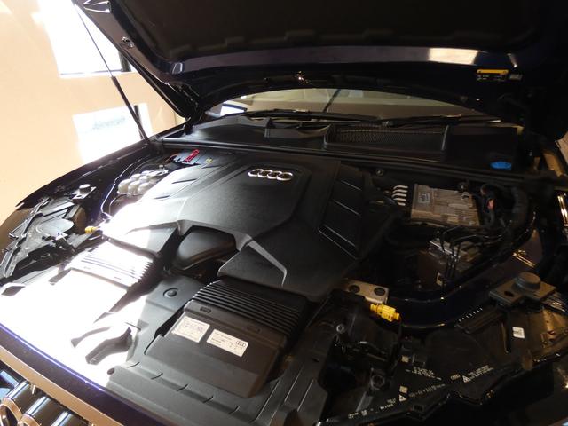 Ｑ７ ５５ＴＦＳＩクワトロ　Ｓライン　後期　１オナ　禁煙　７人乗　プレミアムＰＫＧ　オールホイールステア　ＰＳＲ　ＨＤマトリクスＬＥＤ　黒革　ナビ　ＴＶ　全周カメラ　ＡＣＣ　　前後ソナー　Ｂ＆Ｏ　Ｄインナーミラー　パワートランク　２１ＡＷ（15枚目）
