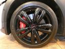 ジョンクーパーワークス　コンバーチブル　弊社買取車　後期　８速ＡＴ　Ｙｏｕｒｓブラックソフトトップ　茶革　ナビ　Ｂカメラ　ＰＴＳ　ＡＣＣ　ＨＵＤ　シートヒーター　ＬＥＤライト　ＲＥＭＵＳマフラー　ジョンクーパーワークス専用１７ＡＷ（41枚目）