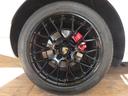 マカンＧＴＳ　ＧＴＳ　パノラマＳＲ　スポエグ　ＧＴＳインテリア　黒半革　Ｅ／Ｄ　ＰＣＭナビ　Ｂカメラ　クルコン　８ＷＡＹパワーシート　ヒーター　ＬＫＡ　３ゾーンＡＣ　キセノン　ＲＳスパイダー２０ＡＷ（38枚目）