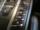 マカンGTS スポーツクロノPKG スポーツエグゾースト エアサス パノラマSR GTSインテリア LEDヘッドライト 黒半革 PCMナビ Bカメラ パワーシート シートヒーター LKA 3ゾーンAC 20AW(18枚目)