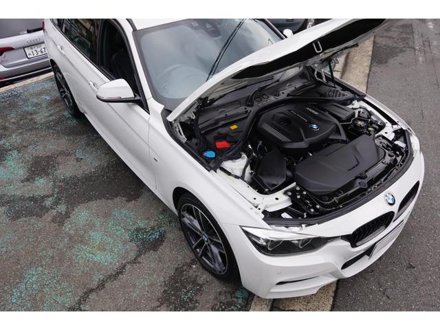 ３２０ｉ　ｘＤｒｉｖｅツリングＭスポエデションシャド　特別仕様車　４ＷＤモデル　前車追従クルーズ　黒レザー　前席電動シートヒーター付　タッチスクリーン　前後ソナー付　専用１９インチホイール　ＥＴＣ　ハンズフリーリアゲート　スペアキー有　１オーナー　禁煙車(72枚目)