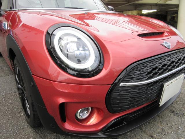ＭＩＮＩ クーパーＳ　クラブマン　オール４　毎年ディーラー整備記録　ワンオーナー　ハーマンカードン　純正ナビ　バックカメラ　ＡＣＣ　黒革シートヒーター　ブラックアルミホイール　ＥＴＣ　４ＷＤ（14枚目）