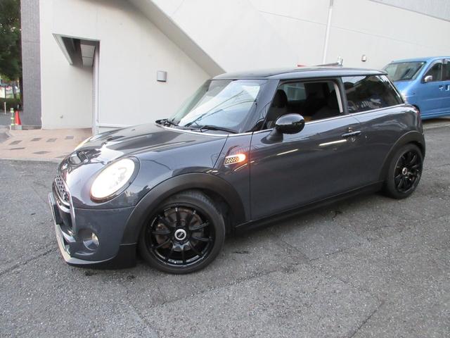 ＭＩＮＩ クーパーＳ　アドバンレーシング１７インチＡＷ　テインショック　ＺＯＯＭサス　ＭＳＫフロントスポイラー　ＥＴＣ　スペアキー（3枚目）