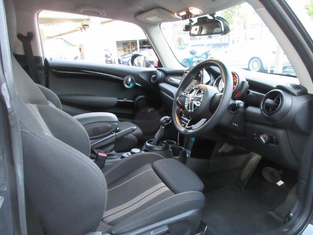 ＭＩＮＩ クーパーＳ　アドバンレーシング１７インチＡＷ　テインショック　ＺＯＯＭサス　ＭＳＫフロントスポイラー　ＥＴＣ　スペアキー（17枚目）