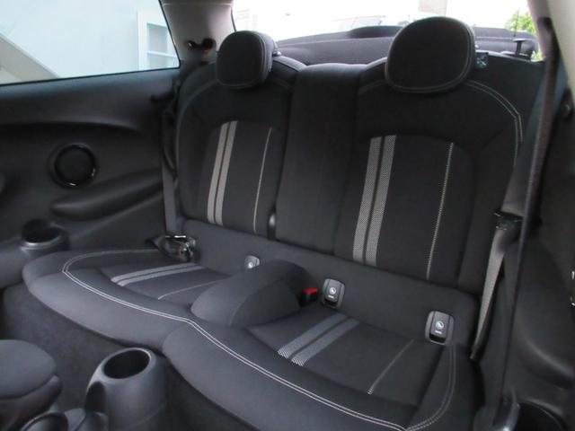 ＭＩＮＩ クーパーＳ　アドバンレーシング１７インチＡＷ　テインショック　ＺＯＯＭサス　ＭＳＫフロントスポイラー　ＥＴＣ　スペアキー（27枚目）
