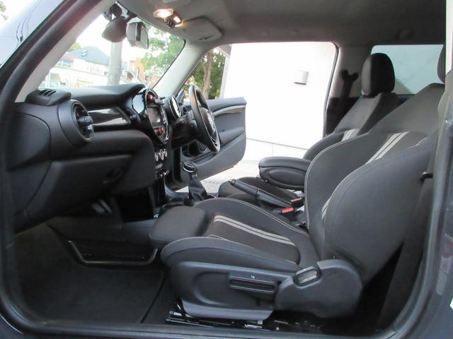 ＭＩＮＩ クーパーＳ　アドバンレーシング１７インチＡＷ　テインショック　ＺＯＯＭサス　ＭＳＫフロントスポイラー　ＥＴＣ　スペアキー（30枚目）