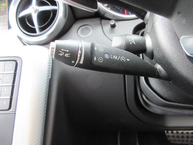 SLC SLC180 スポーツ 整備記録 純正ナビ バックカメラ TV 18インチアルミ 黒革シートヒーター ETC スペアキー(31枚目)