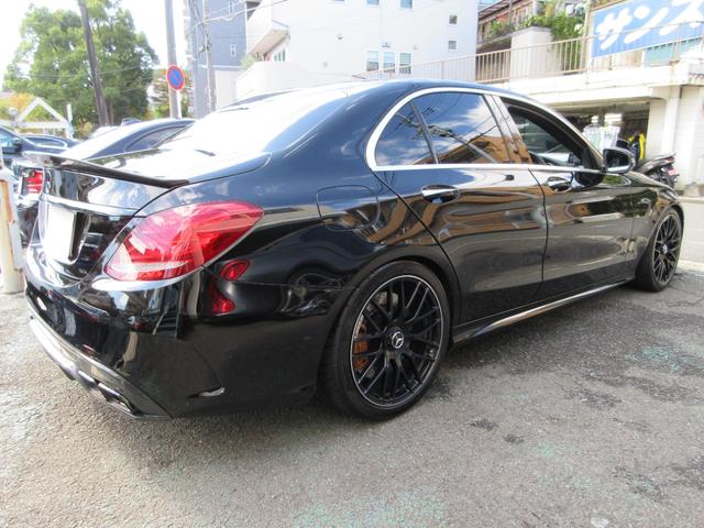 Cクラス C63 S パナメリカーナグリル ブルメスター 純正ナビ バックカメラ ヘッドアップディスプレイ カーボンパーツ 黒革シートヒーター ETC ドラレコ(9枚目)