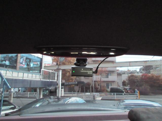 Cクラス C63 S パナメリカーナグリル ブルメスター 純正ナビ バックカメラ ヘッドアップディスプレイ カーボンパーツ 黒革シートヒーター ETC ドラレコ(59枚目)