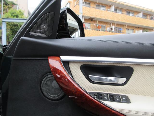 D3 ビターボ ツーリング 整備記録8枚 アルピナグリーン 2016モデル サンルーフ 白革前後シートヒーター ハーマンカードン ACC LEDライト ナビ バックカメラ 電動バックドア ETC 前後ドラレコ(49枚目)