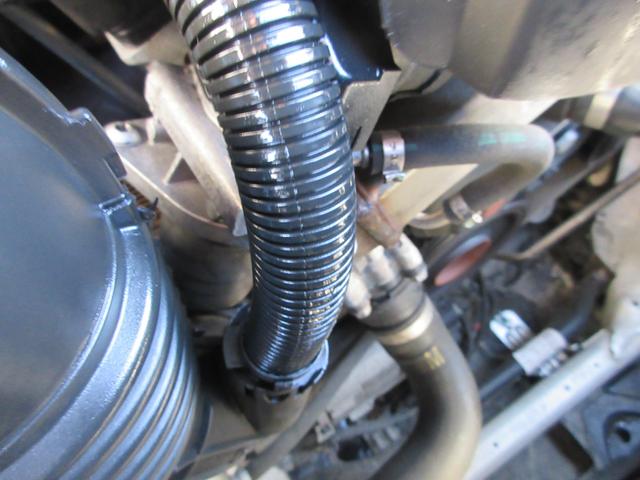 D3 ビターボ リムジン 左ハンドル 6MT コンフォートアクセス オートライト 純正18インチアルミ(26枚目)