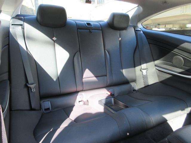 Ｄ４ ビターボ　クーペ　整備記録　黒革シートヒーター　サンルーフ　純正ナビ　バックカメラ　ＥＴＣ　前後ドラレコ（27枚目）