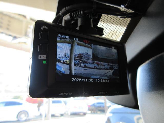 Ｄ４ ビターボ　クーペ　整備記録　黒革シートヒーター　サンルーフ　純正ナビ　バックカメラ　ＥＴＣ　前後ドラレコ（44枚目）